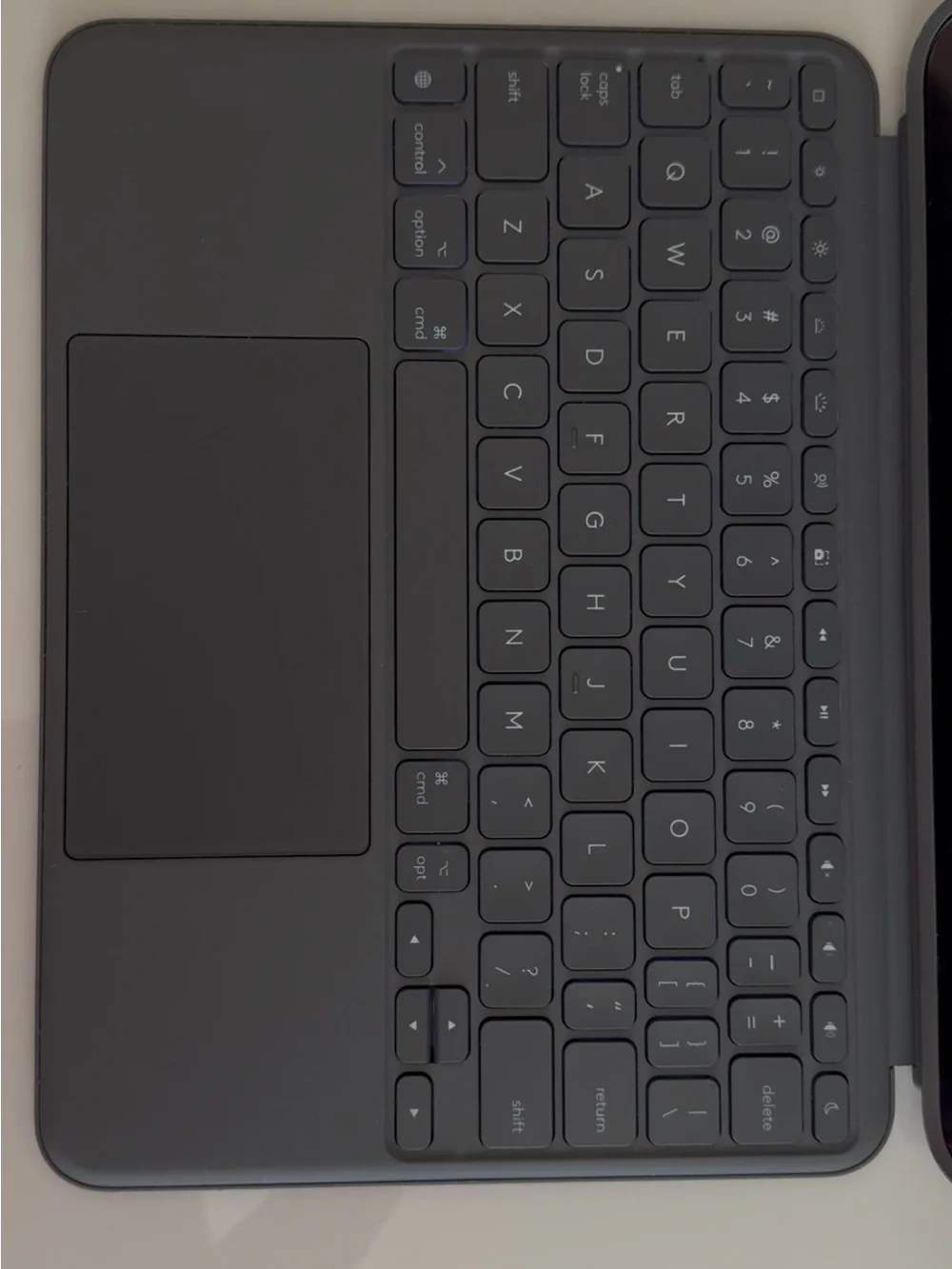 LOGITECH Combo Touch For Apple IPad 11 INCH